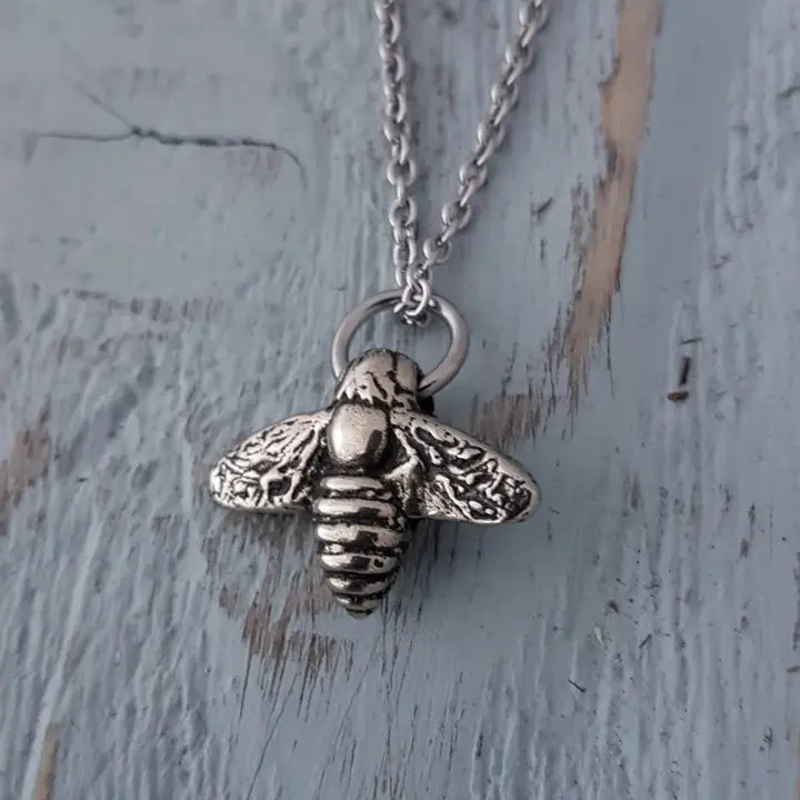 Jewelry - Flying Honey Bumble Bee Charm Necklace